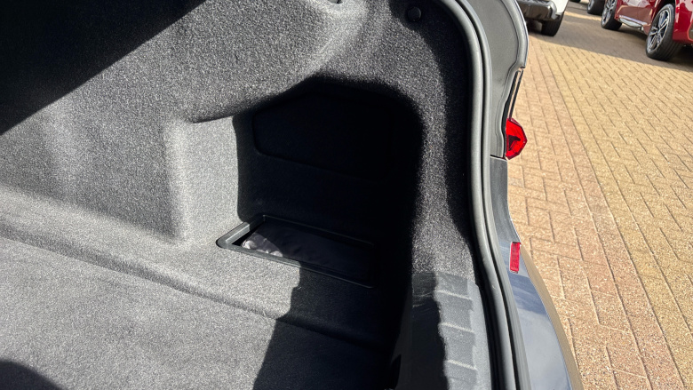 BMW 3 Series 320i M Sport 4dr Step Auto [Pro Pack] Petrol Saloon